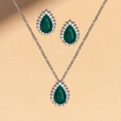 Dewdrop Pendant Set