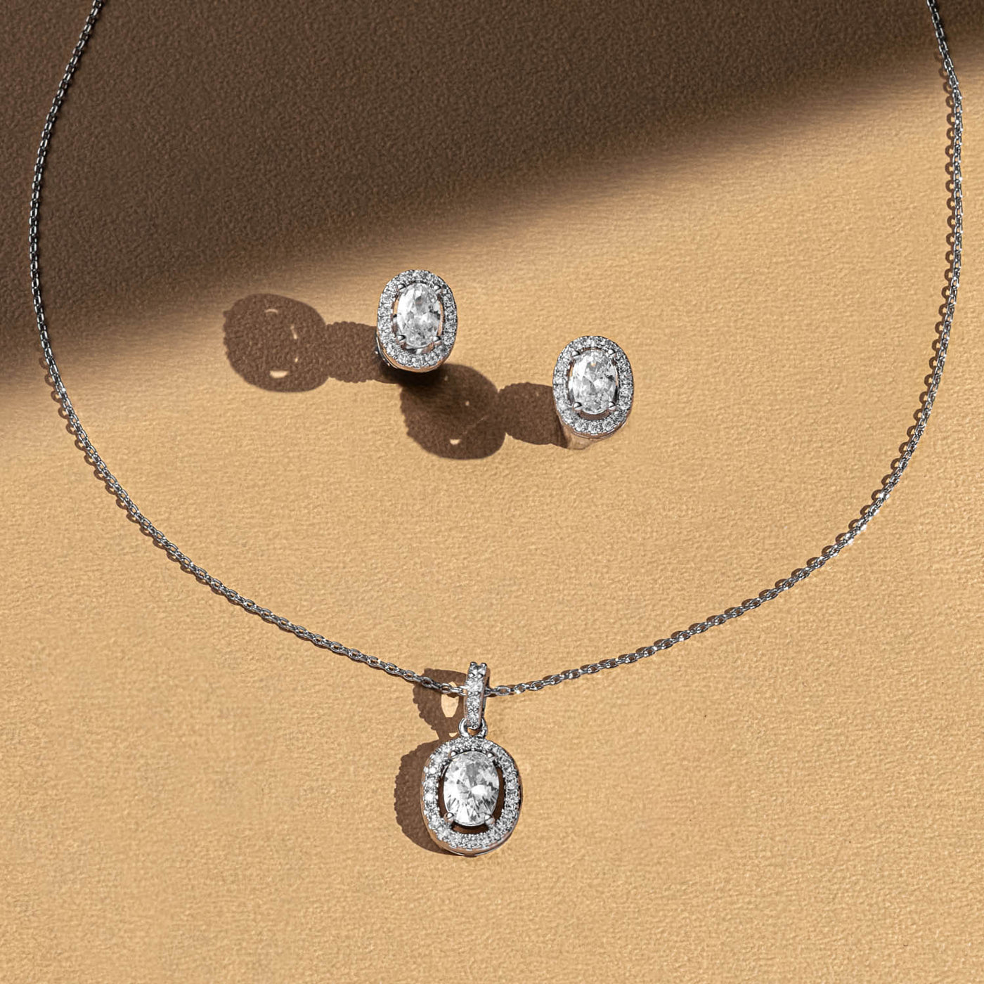 Eternal Oval Pendant Set